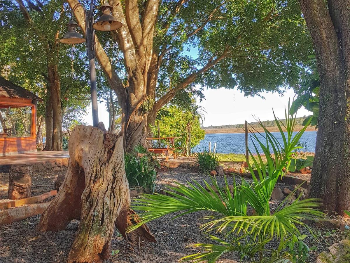 La Casa Del Lago Urugua-I Villa Puerto Iguazú Exterior foto