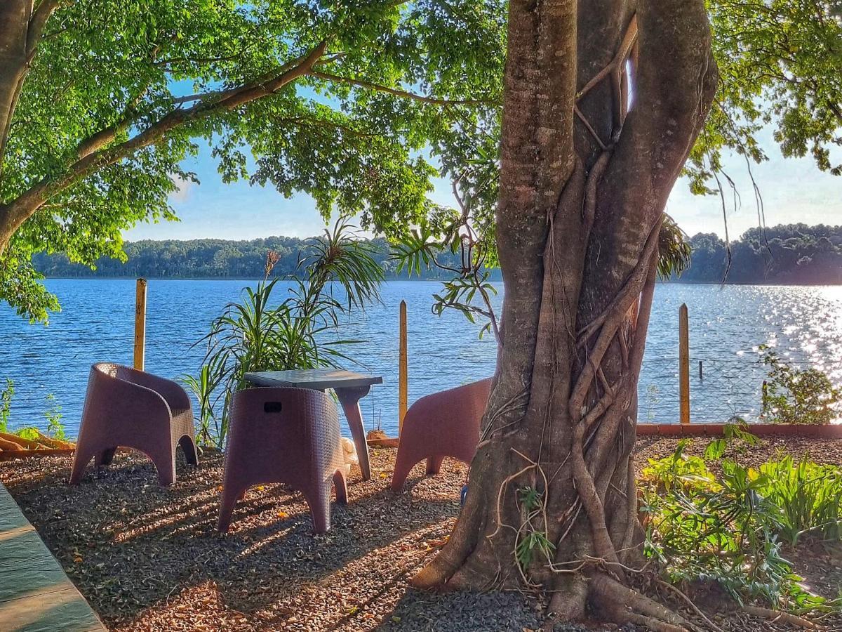 La Casa Del Lago Urugua-I Villa Puerto Iguazú Exterior foto