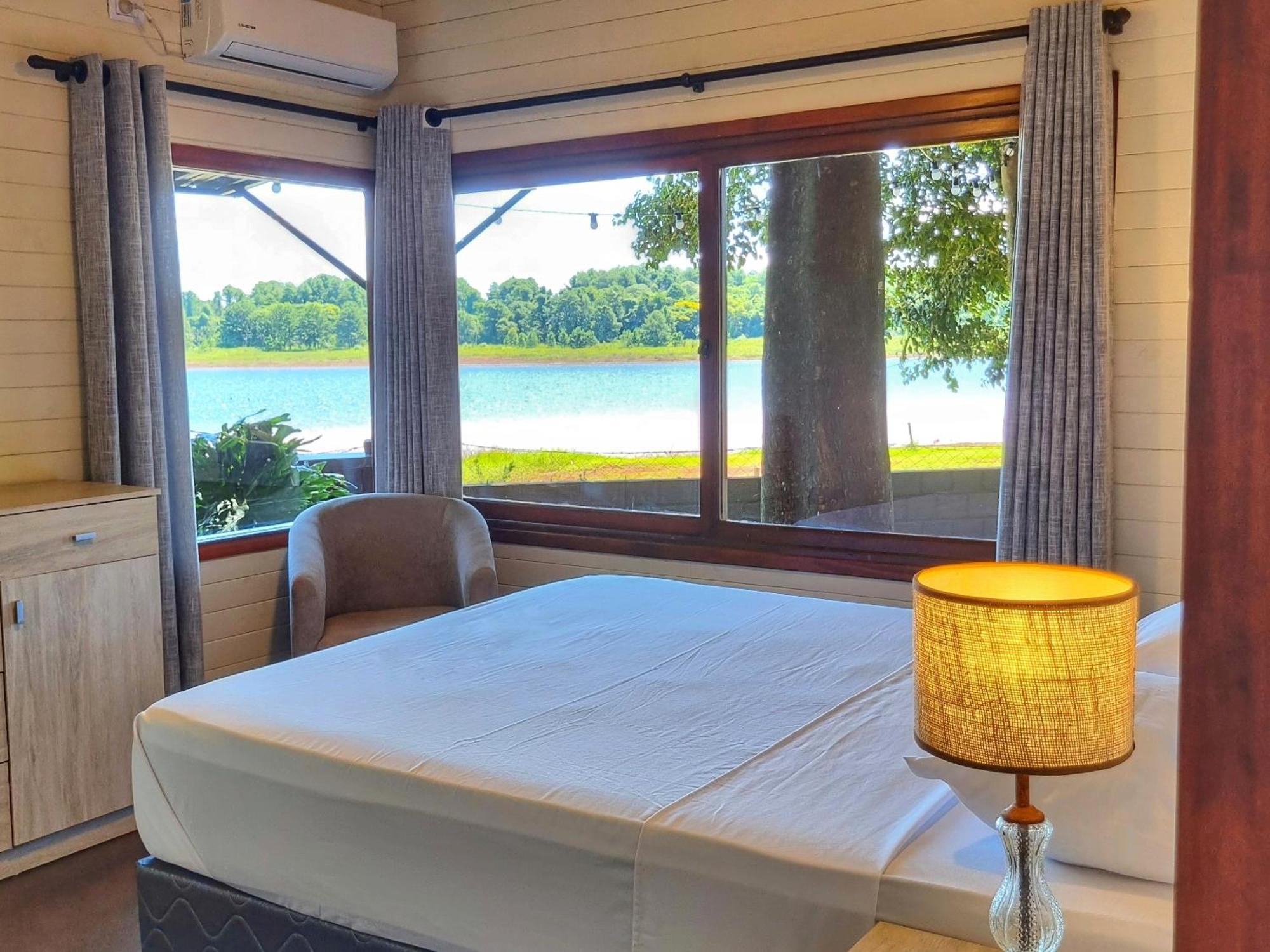 La Casa Del Lago Urugua-I Villa Puerto Iguazú Exterior foto